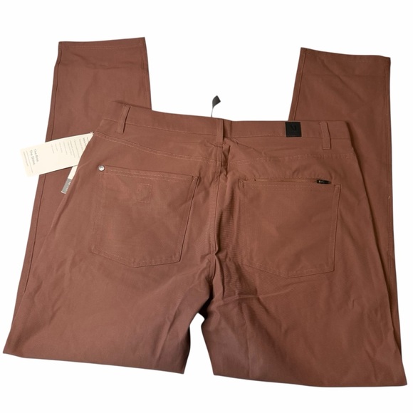 NWT Vuori Meta Pant Hazelnut Size 33 Men’s NEW - Picture 4 of 10